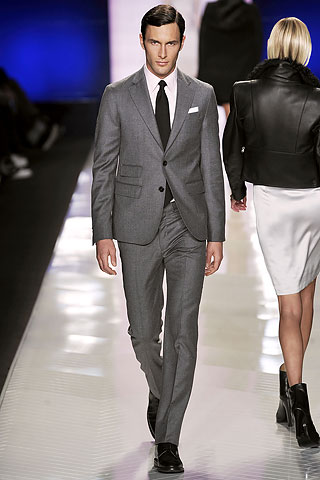 Tommy Hilfiger / - 2009-2010